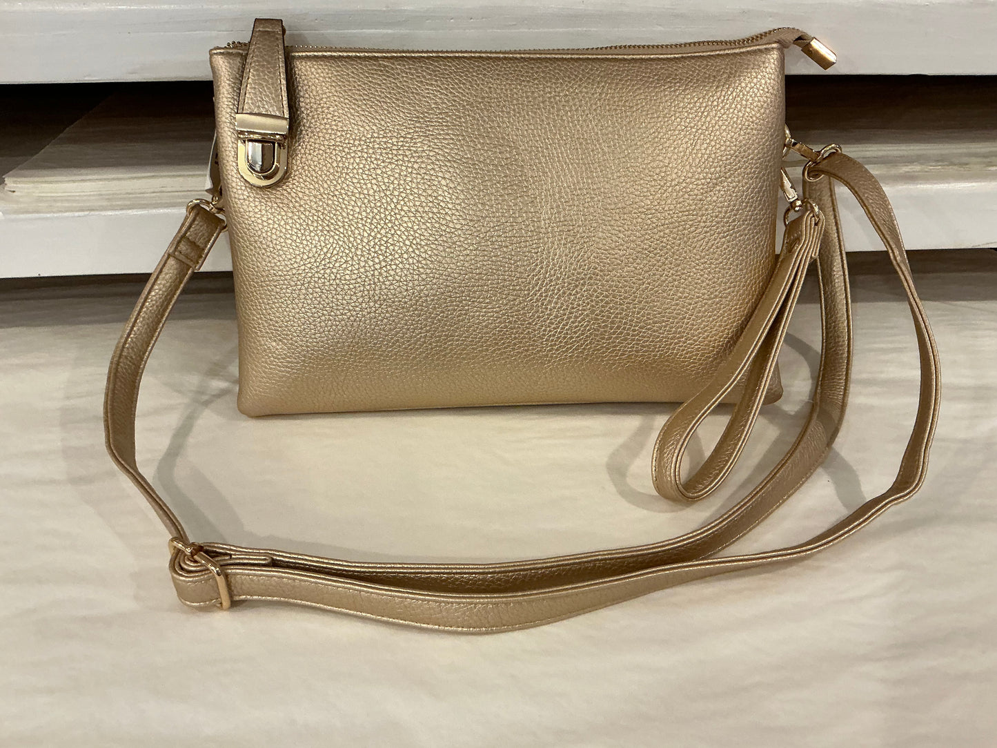 DESIGNER CLUTCH CROSSBODY