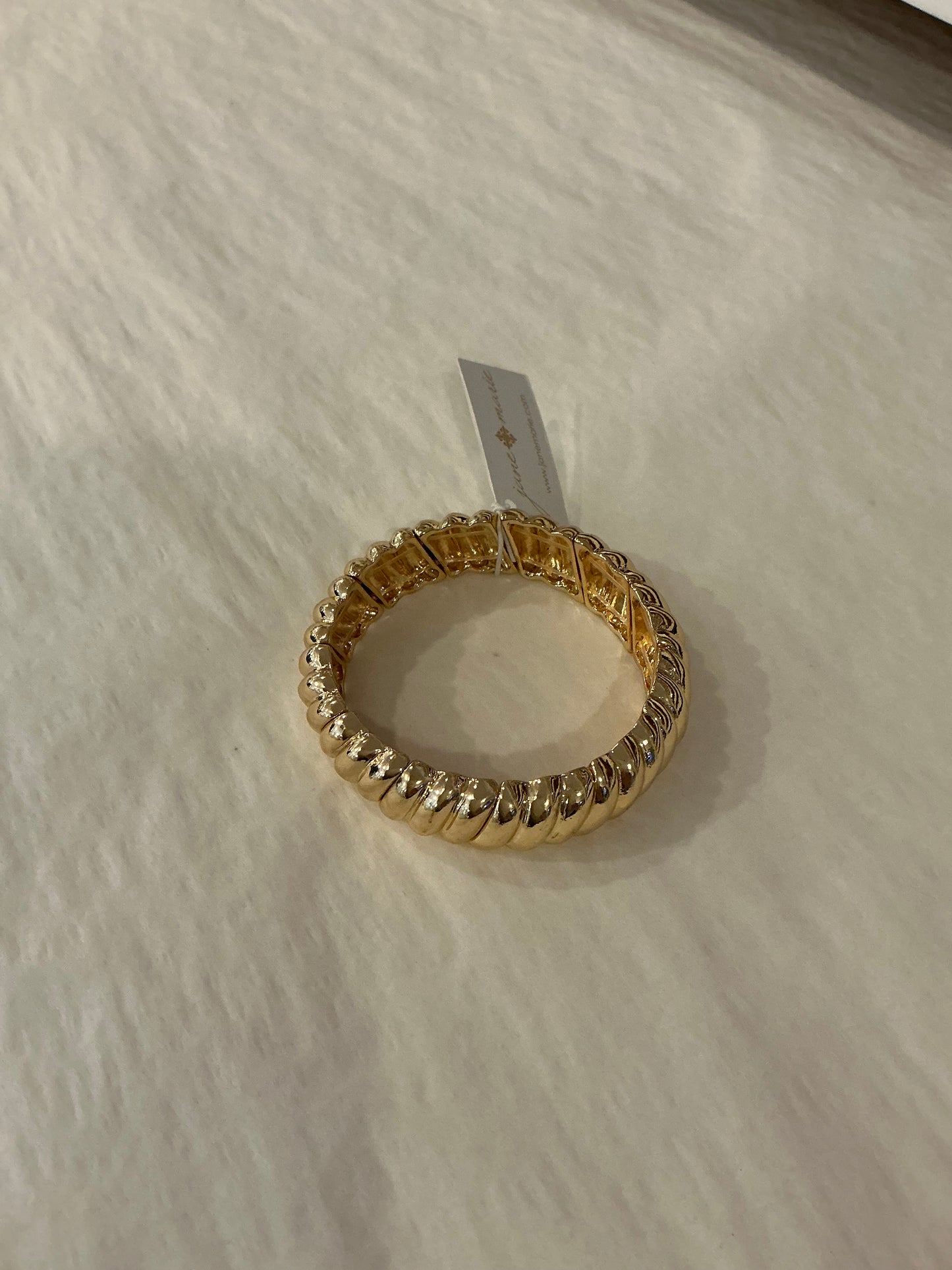 GOLD FAUX TWIST BAND