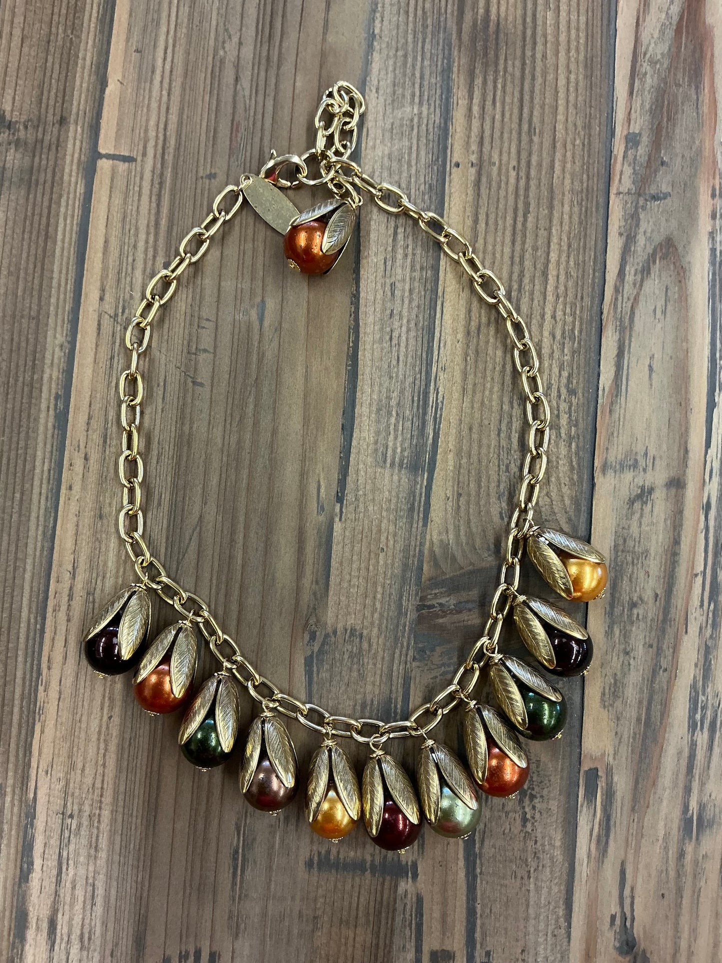 CORNUCOPIA FALL BEAD CAP NCK