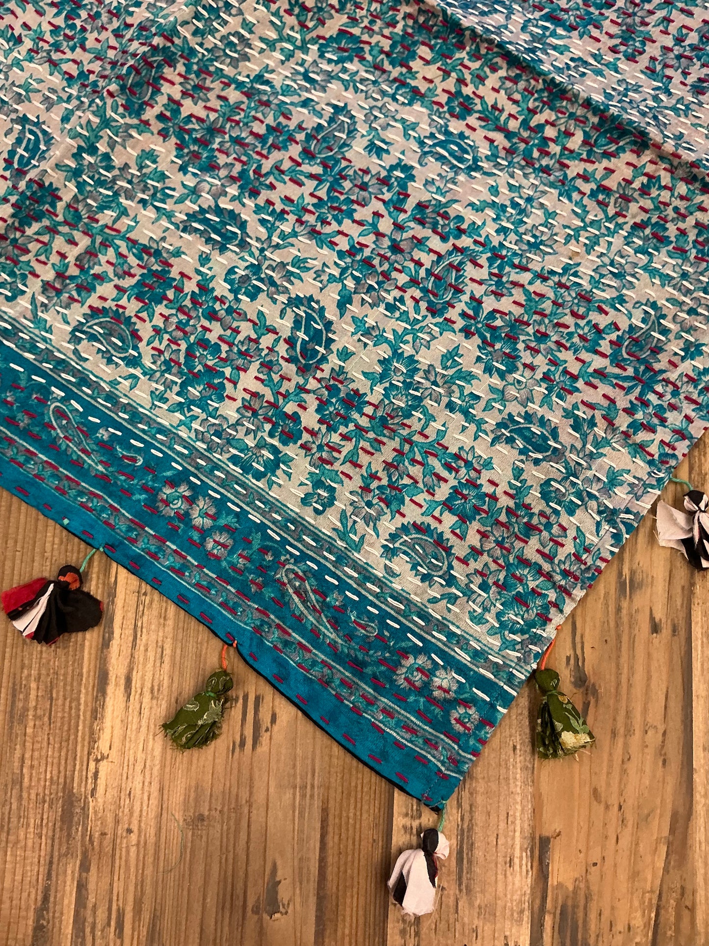 KANTHA SQUARE