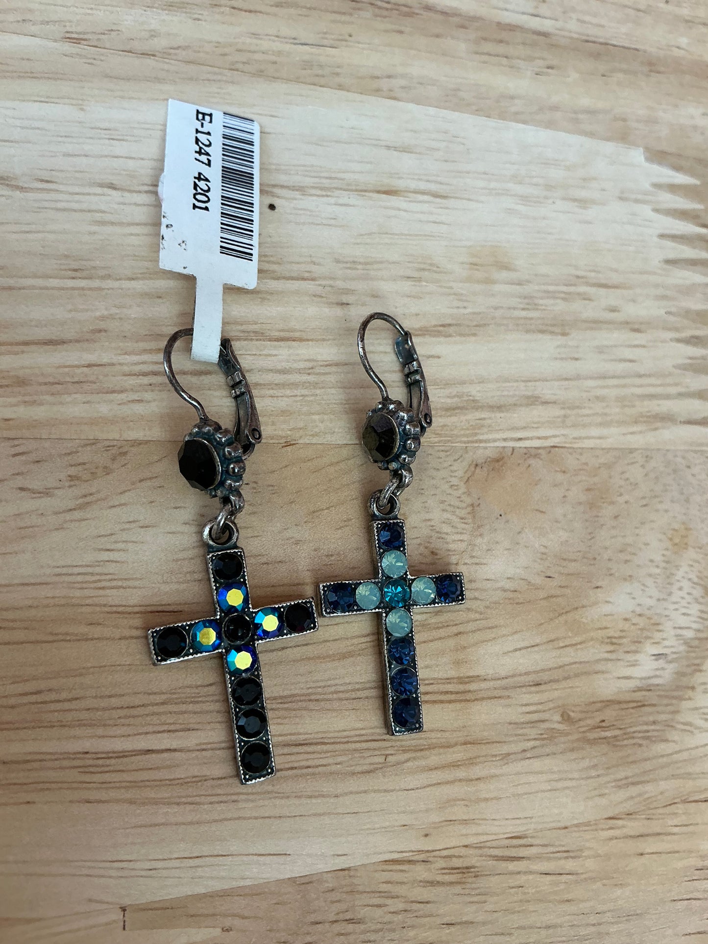CROSS EARRINGS