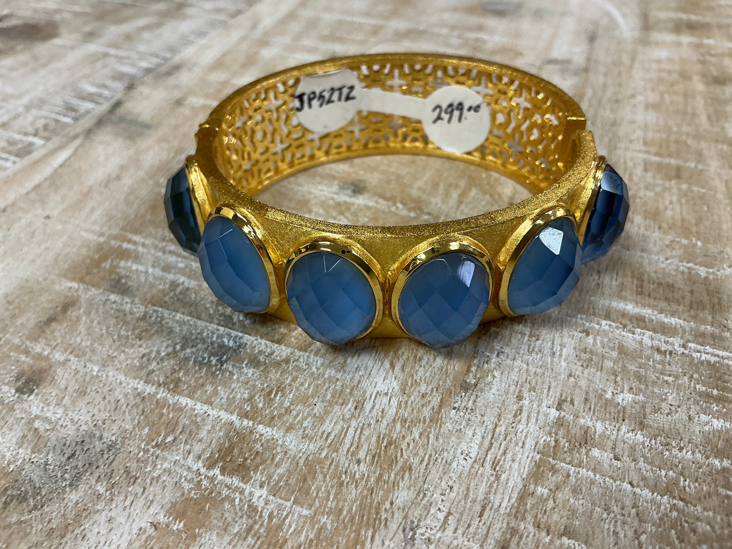 IZABELLA OVAL TANZANITE BRAC