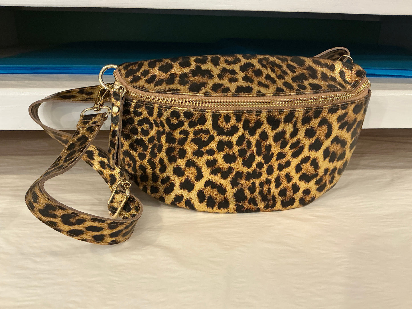 FANNIE PACK LEATHER BAG (30019 LEO