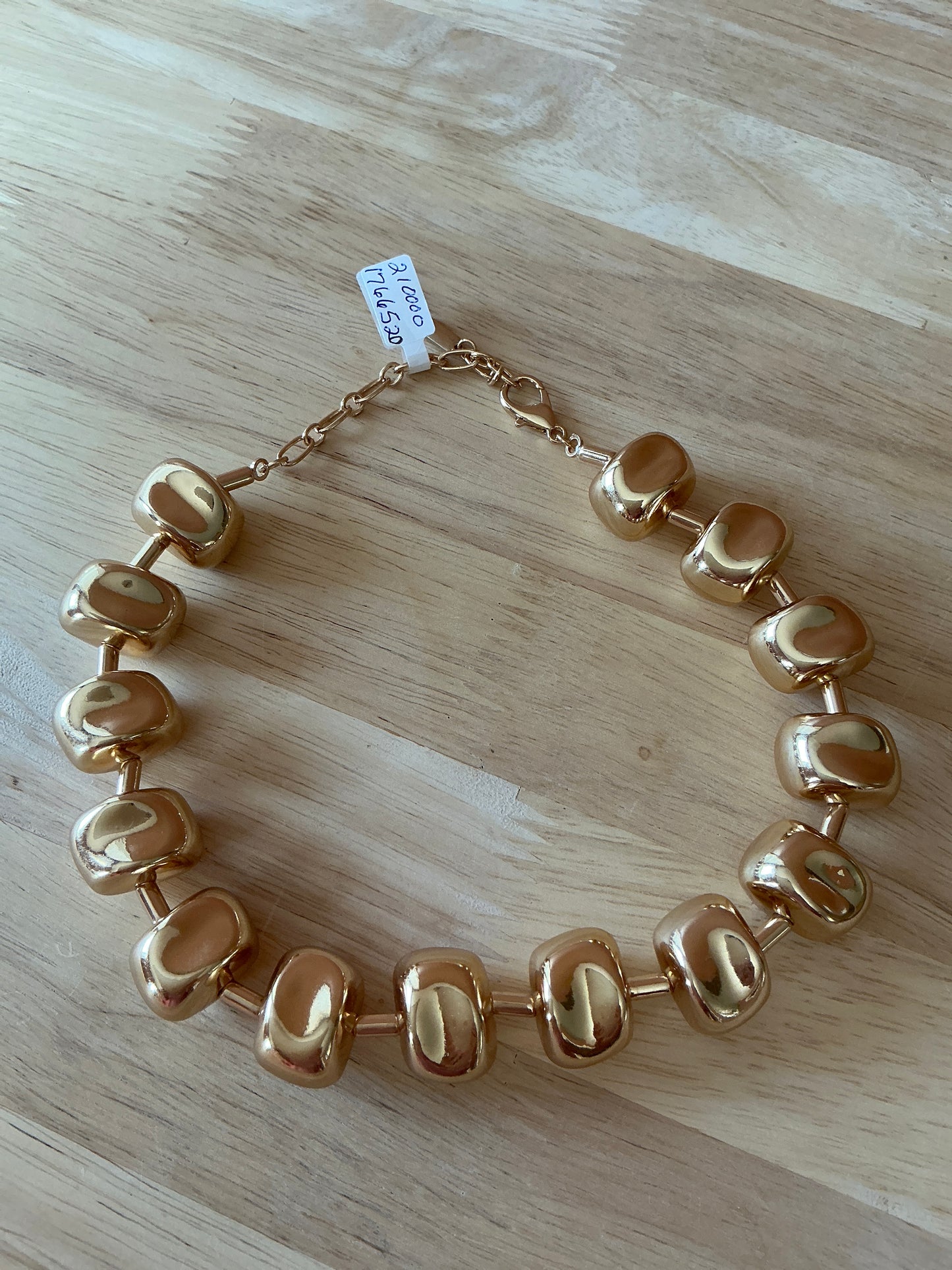 GOLD NECKLACE