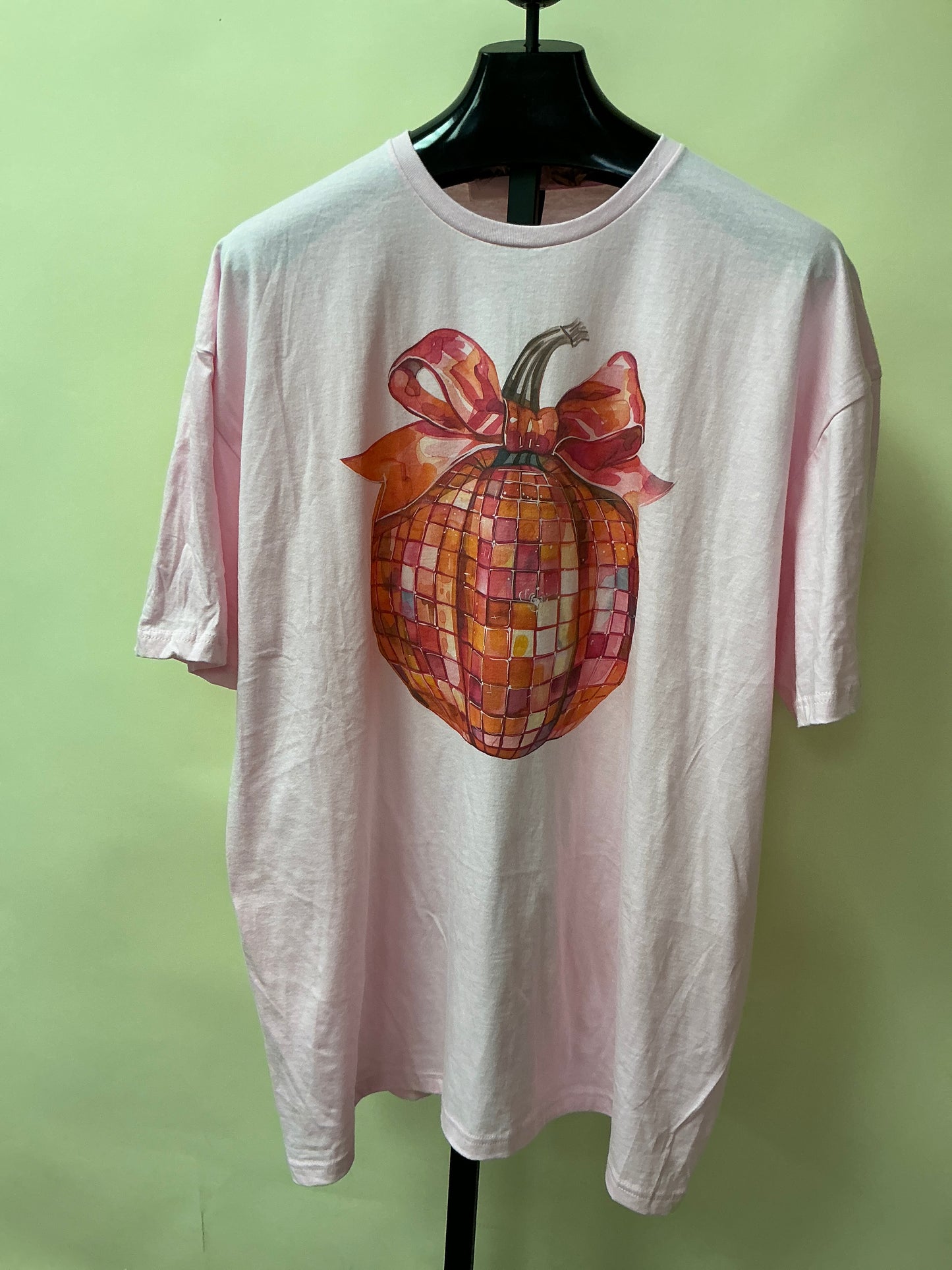 GRAPHIC TEE SHIRTS