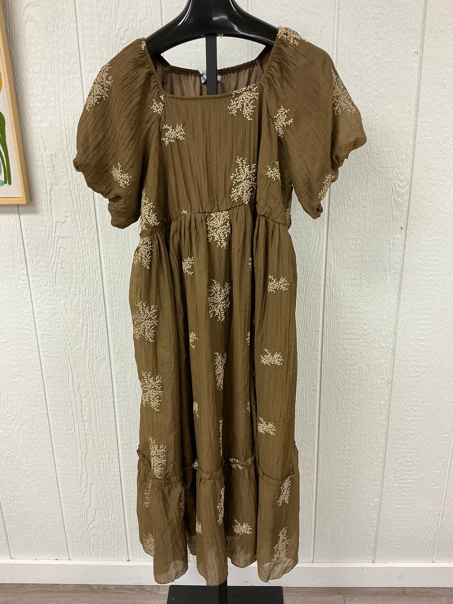 EMB SQ NCK DRESS(PSD4256V-X