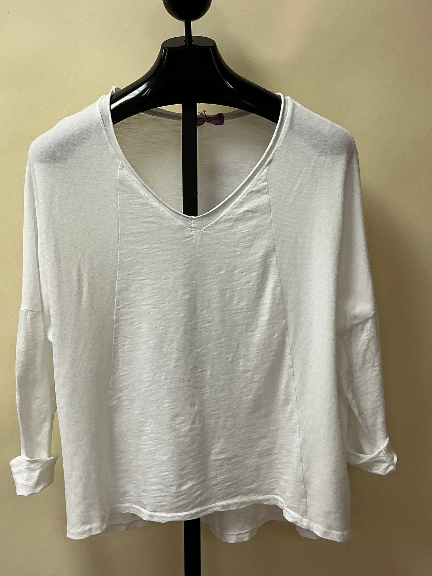 WHITE COTTON FABRIC TOP