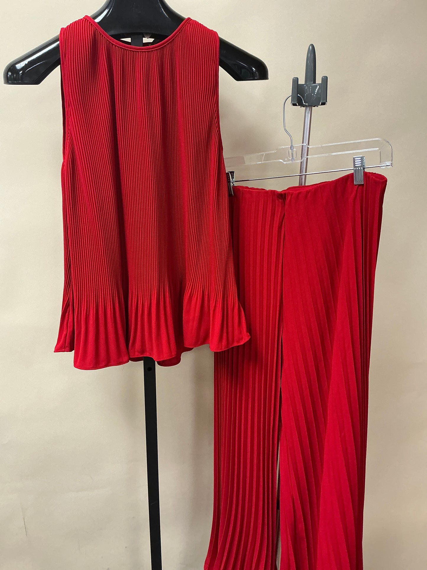 PLEATED PANT & TOP (T3881