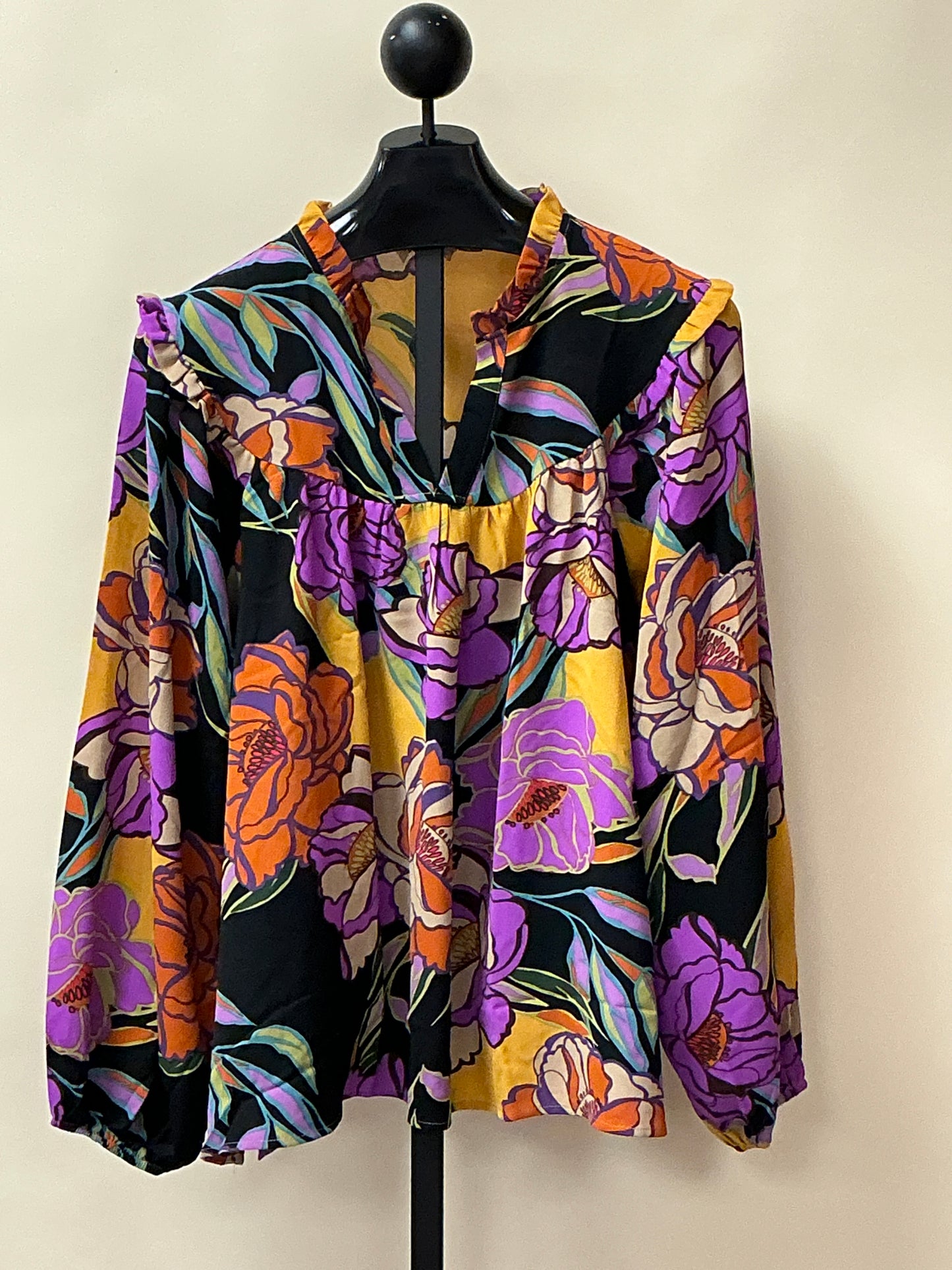 MULTI COLOR PRINT TOP