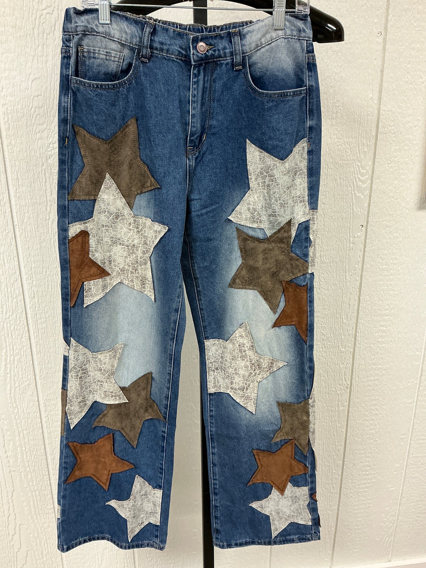 PU LEATHER STAR PATCHED JEAN