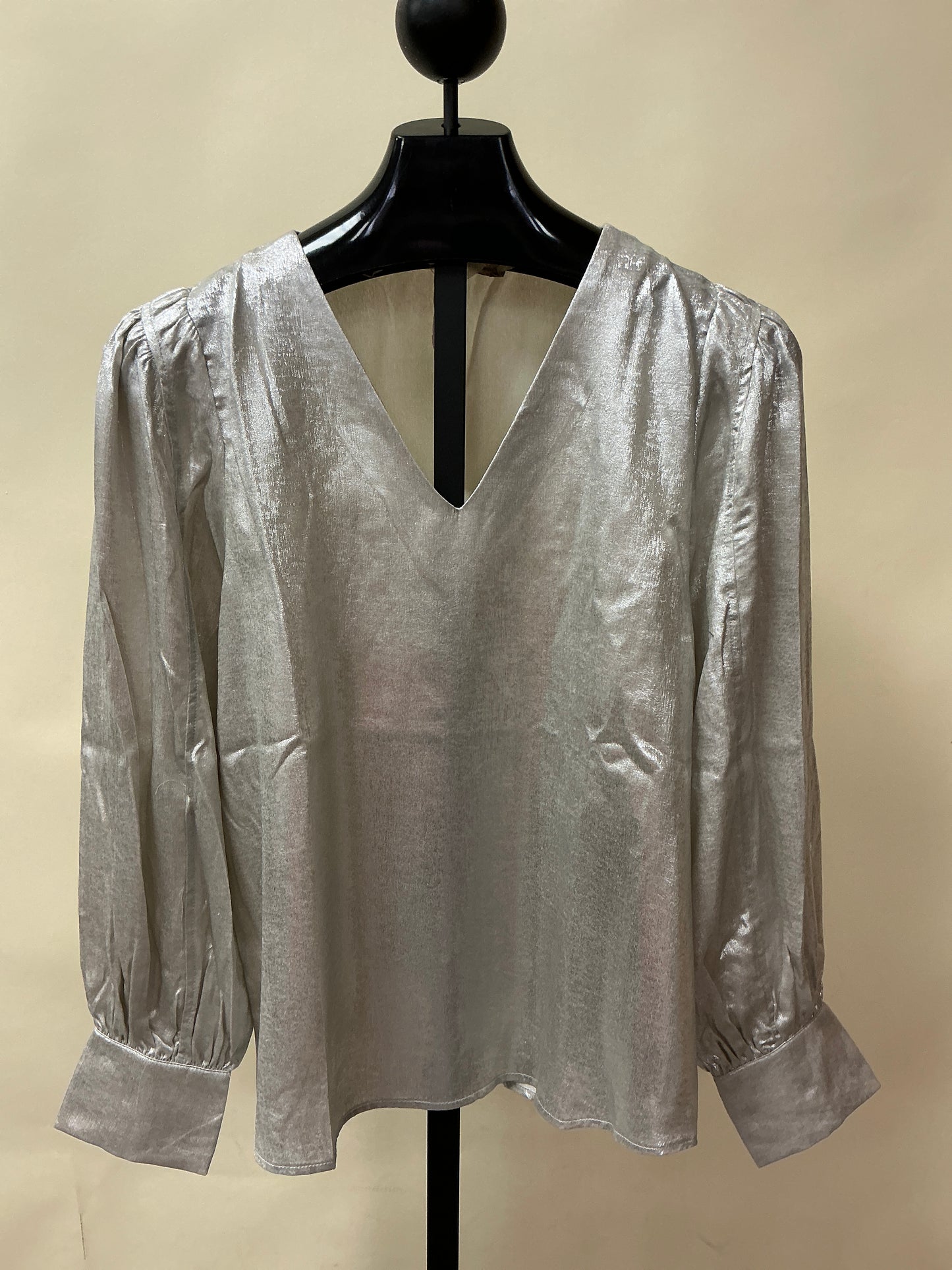 V NECK, LONG SLV TOP