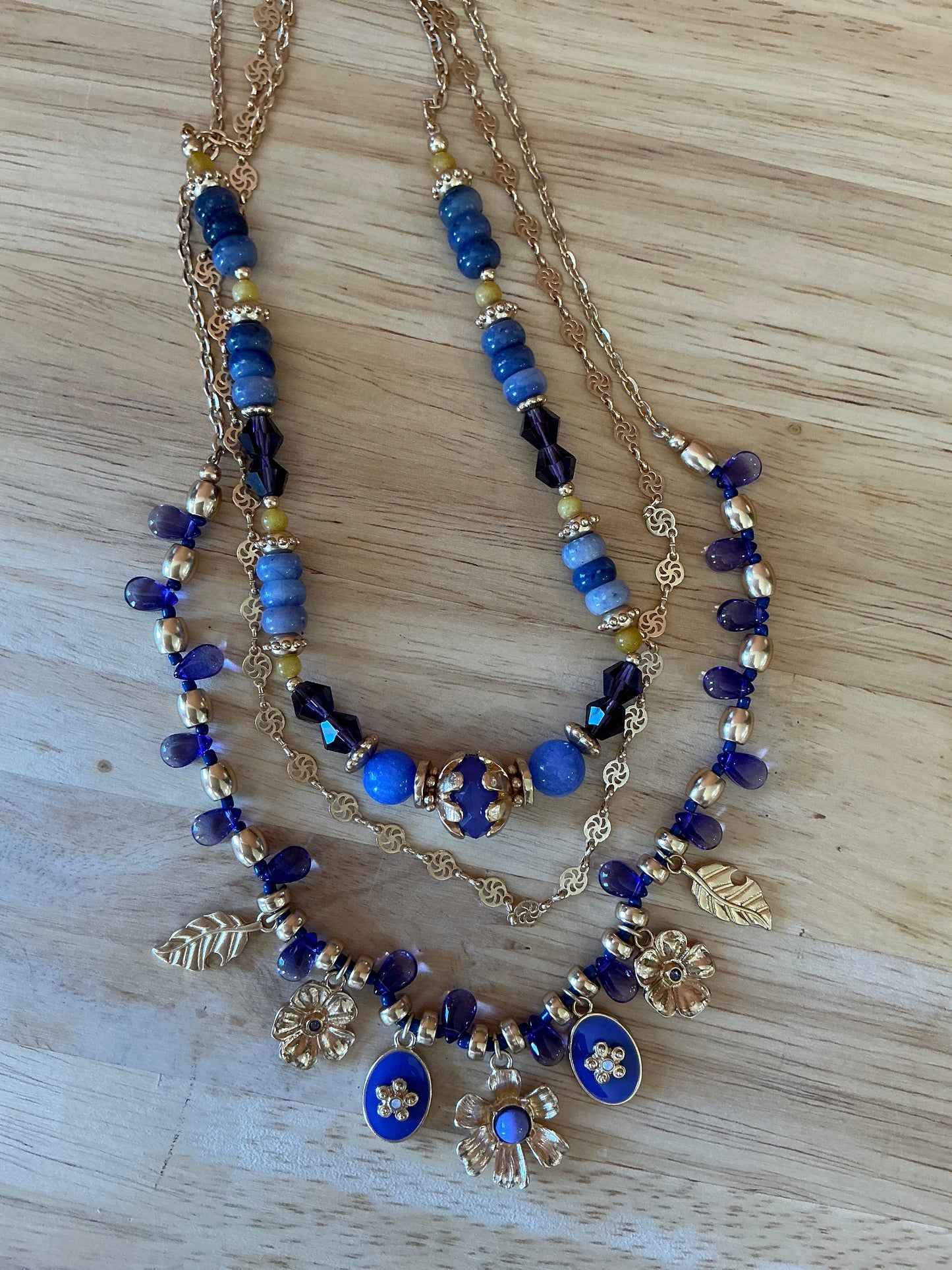 BLUE/GOLD EGYPTIAN NCK