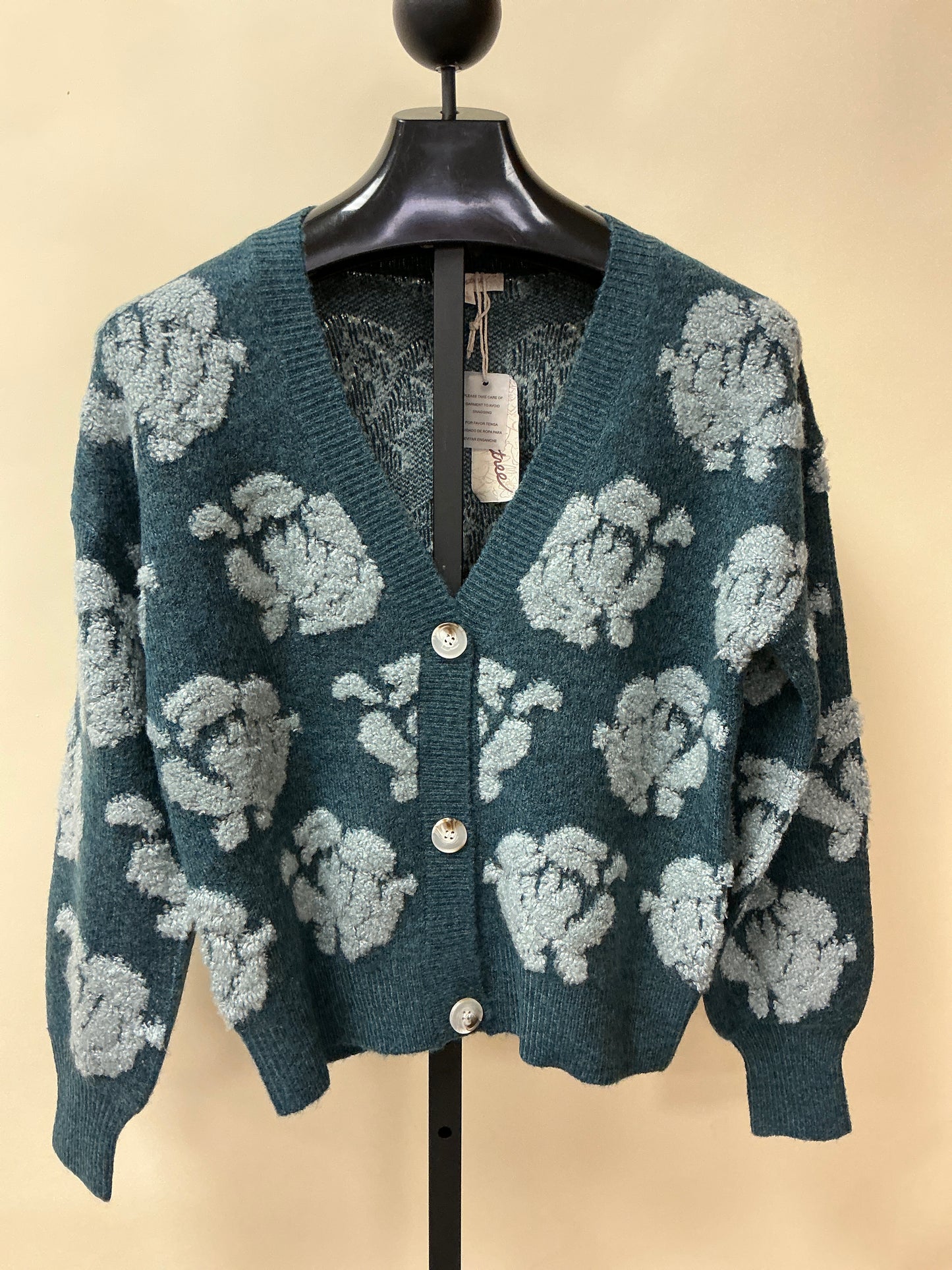 FLORAL BUTTON CARD (20429