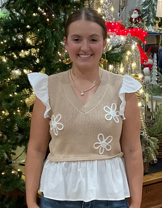 NATURAL EMB RUFFLE SLV TOP