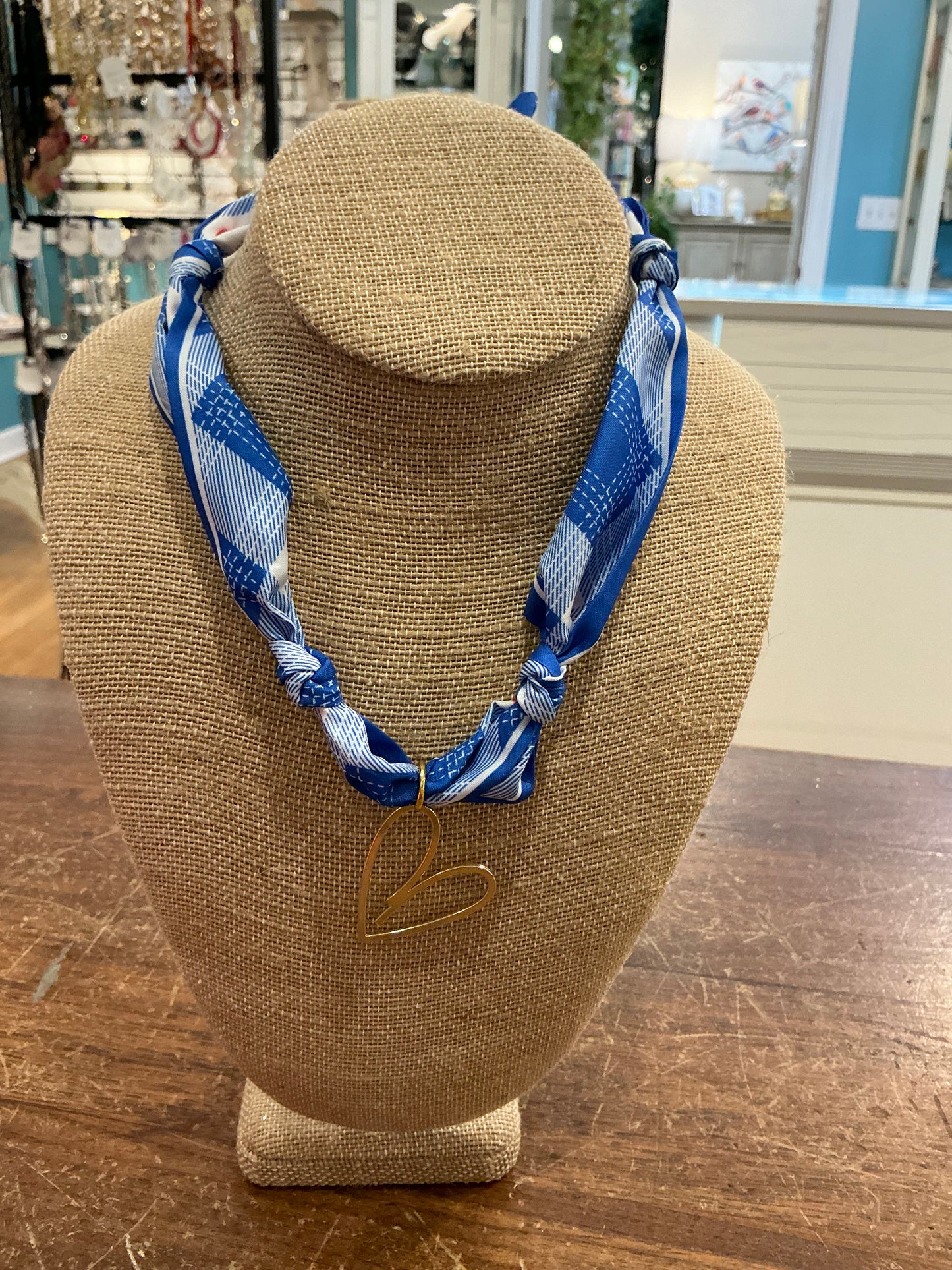 TRENDY SCARF CHARM NECKLACE