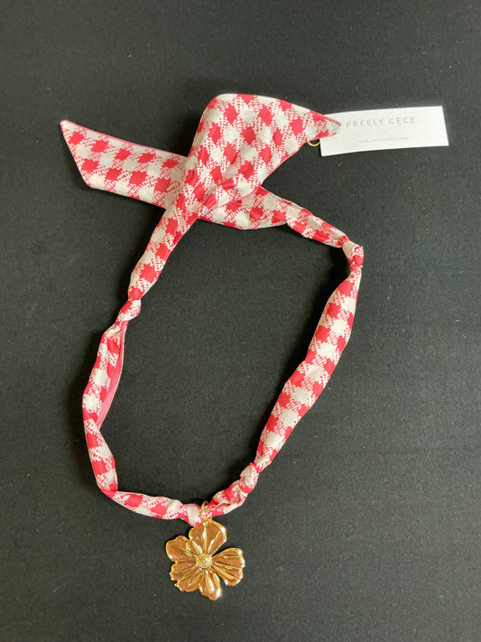 TRENDY SCARF CHARM NECKLACE - 2