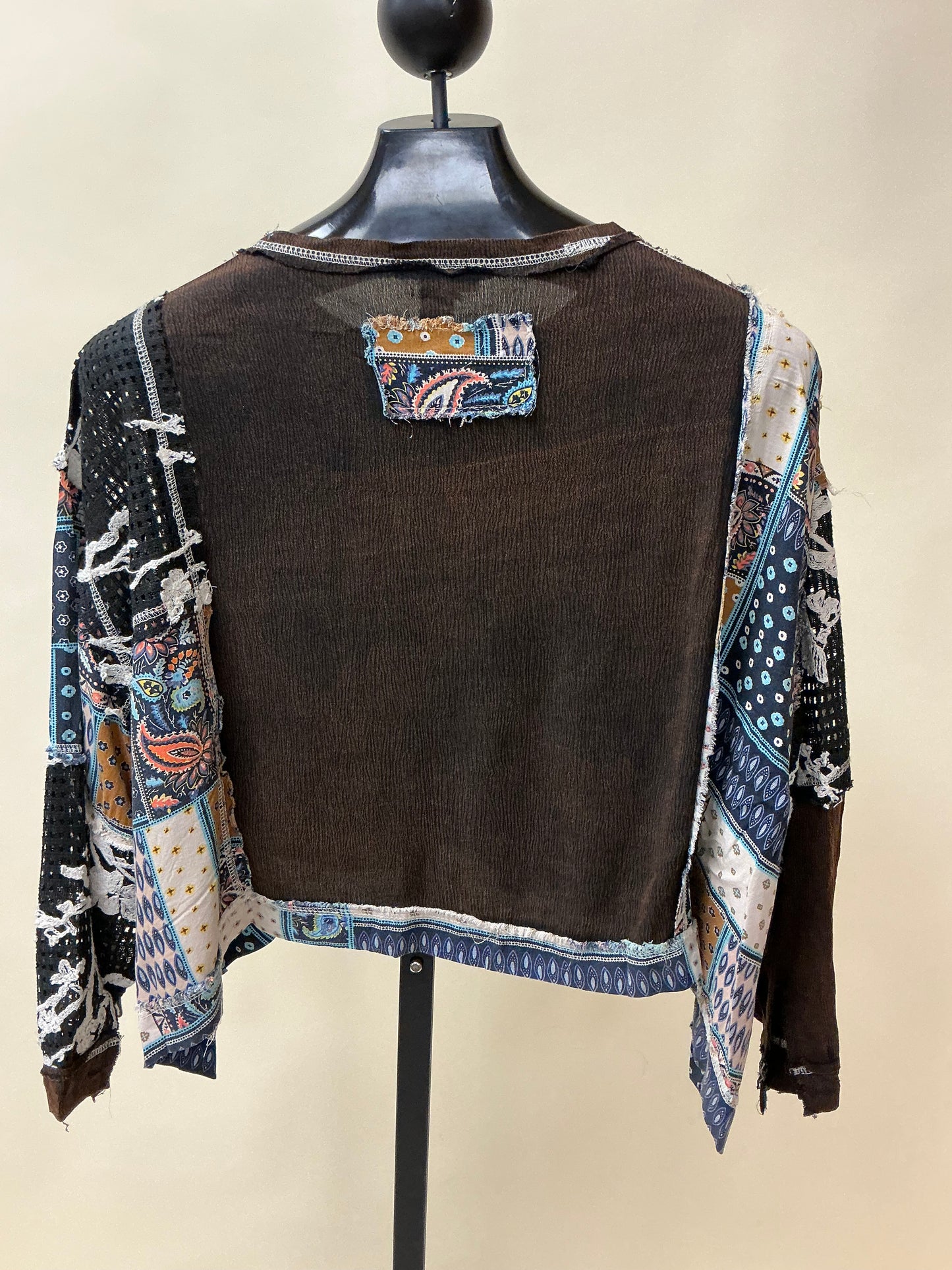 FLORAL, ROUND NECK BALOON SLV TOP