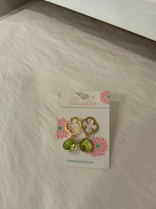PERIDOT GREEN GOLD CLOVER EARRINGS