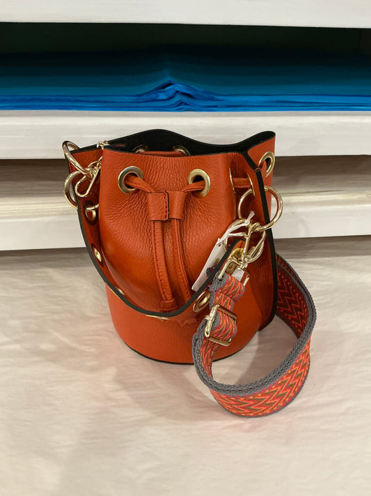 LEATHER BUCKET BAG GB0441
