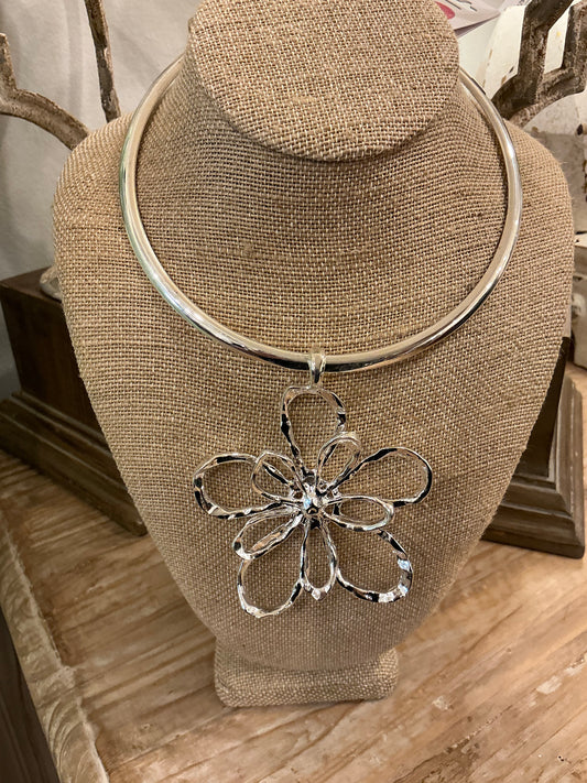 SILVER METAL FLOWER