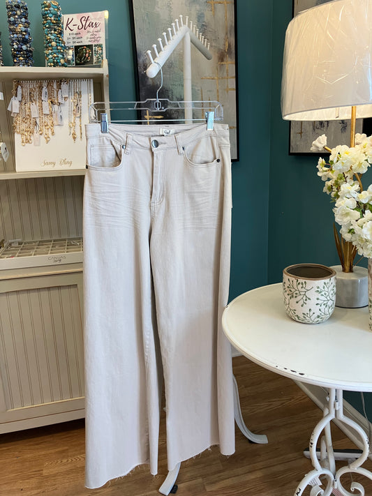 Creamy Denim Pants