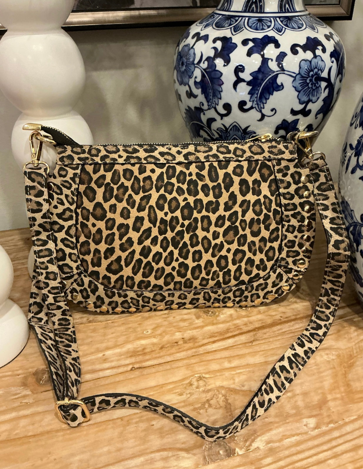 LADIES HANDBAG