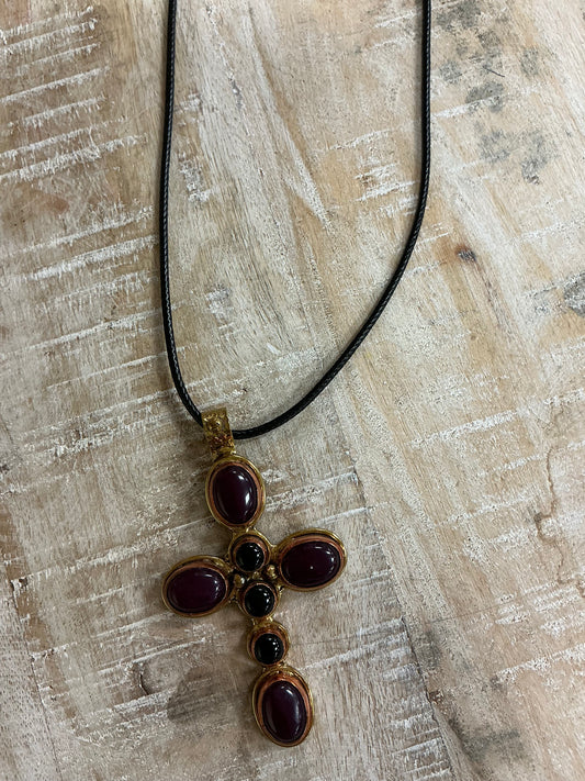BEADED CROSS NCK