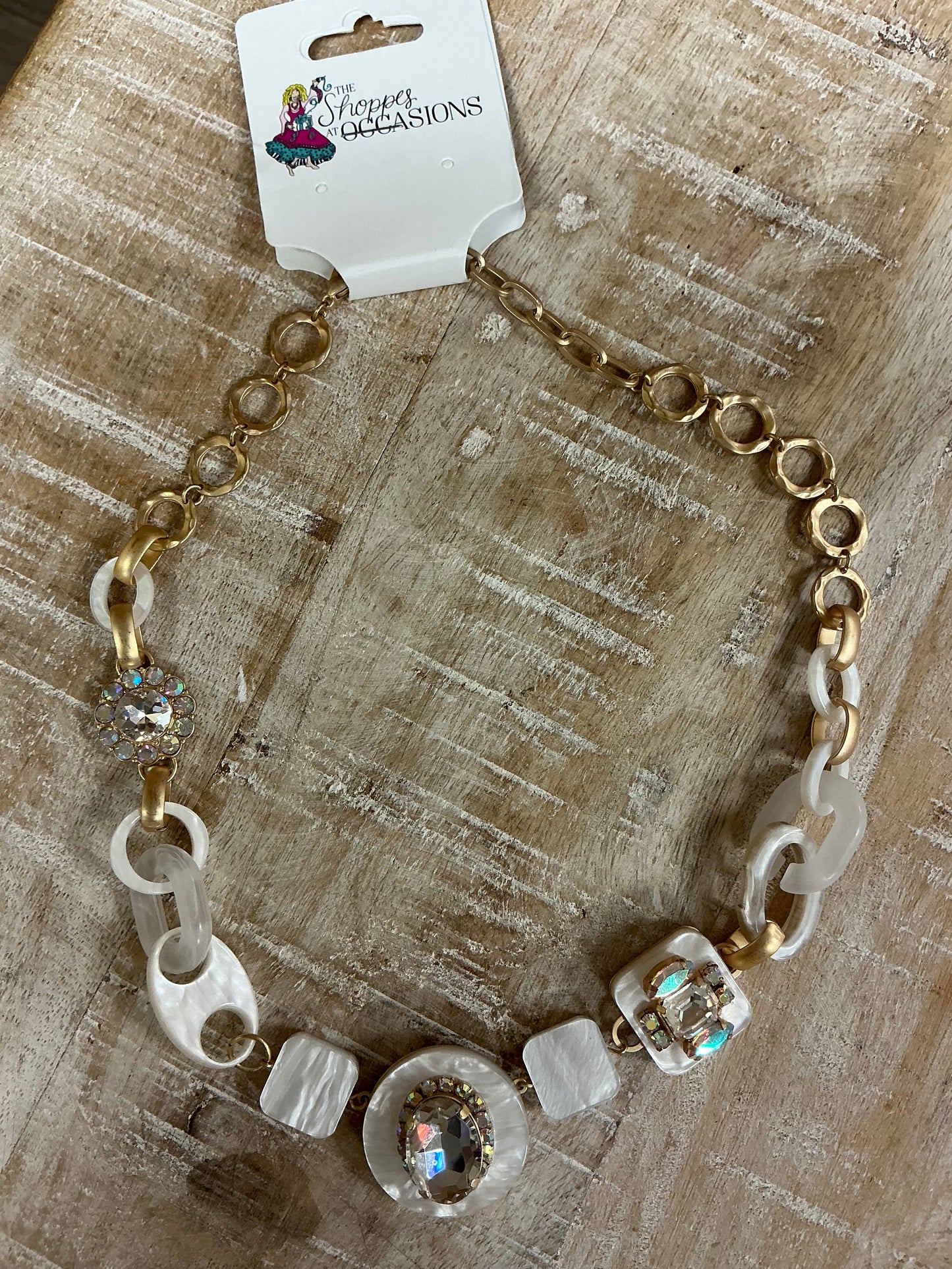 MATTE GOLD & ACRYLIC W/ STONE