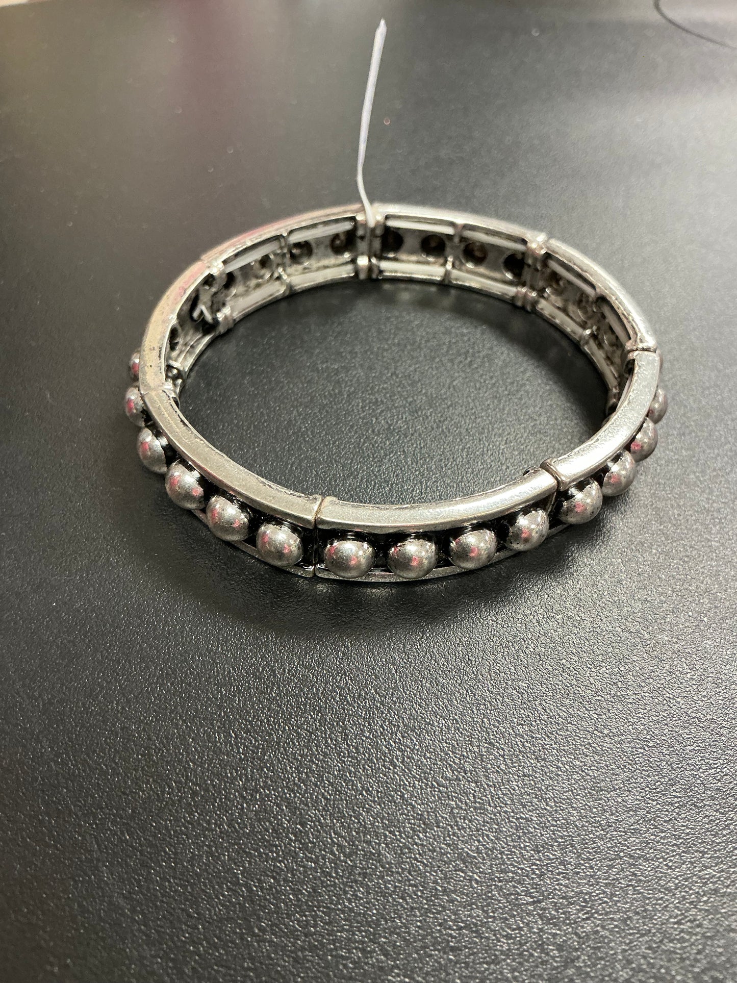 BRACELET-1