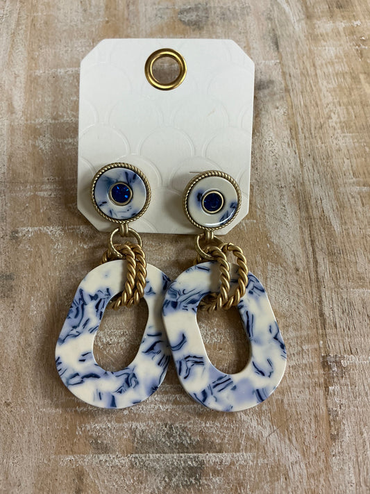 BLUE/WHITE EARRINGS