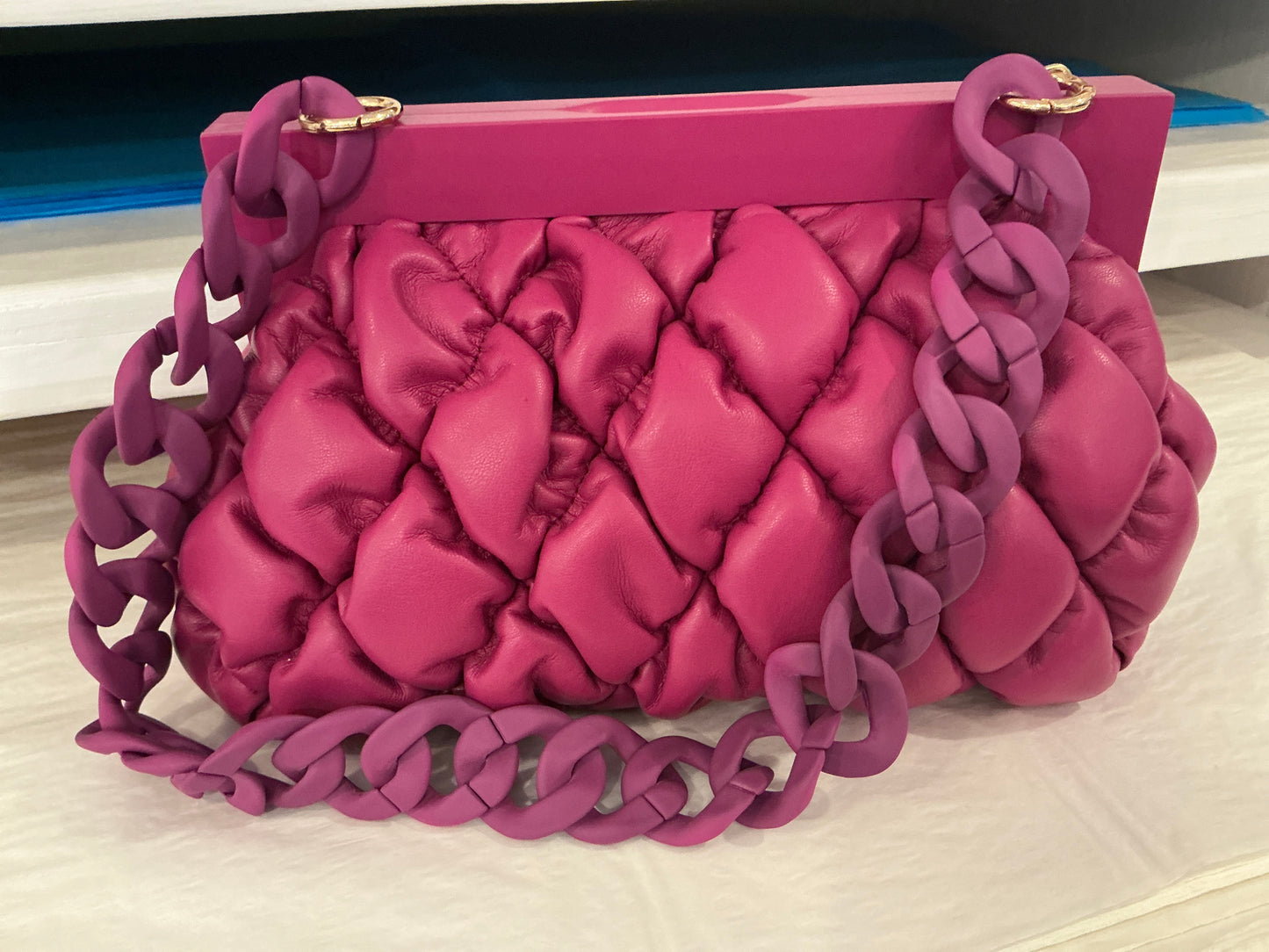 PUFFER HAND BAG