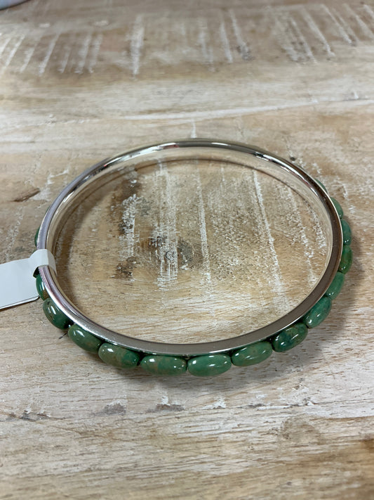 SODALITE ROUND STONE BANGLE