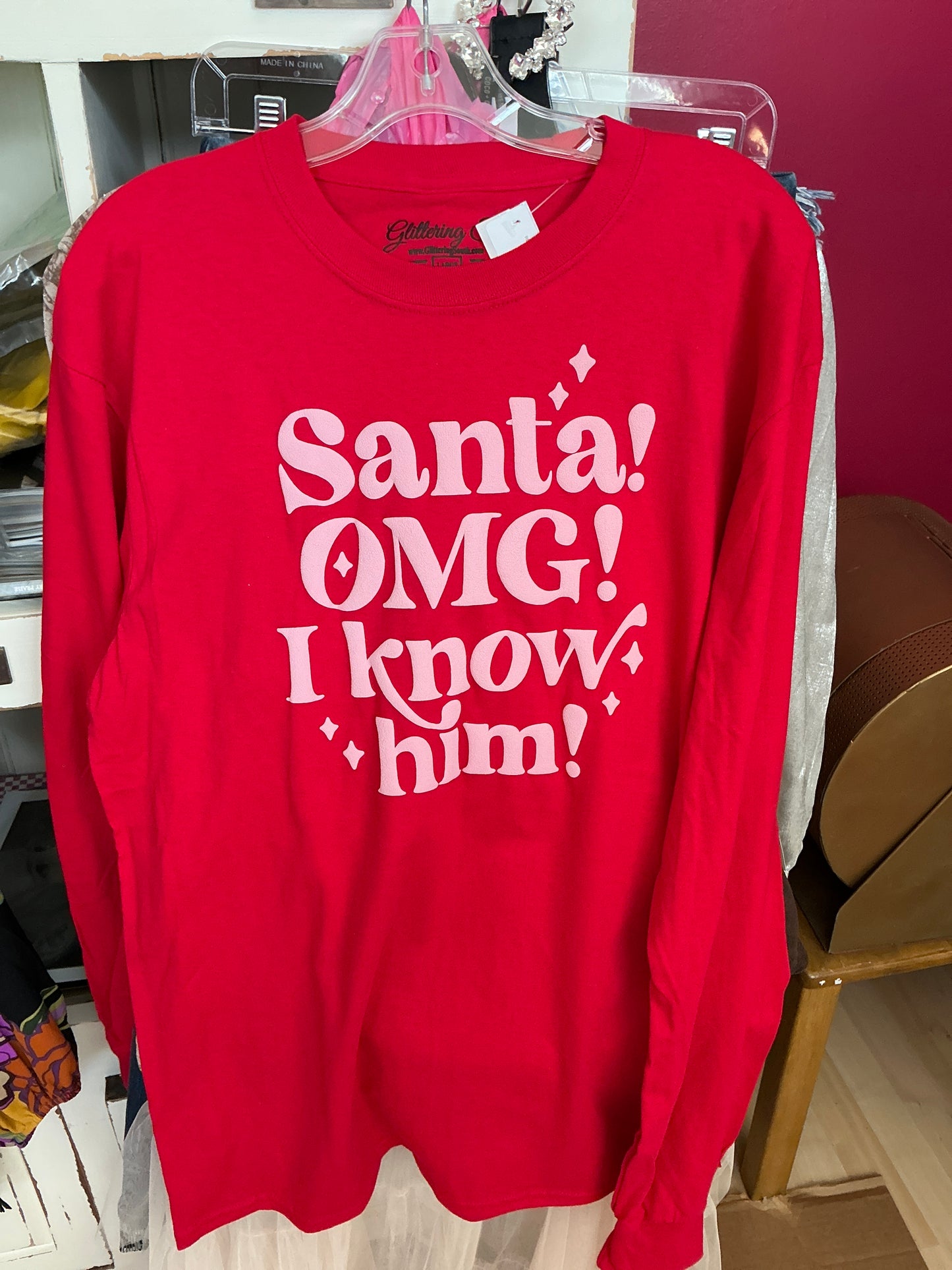 RED SANTA OMG TEE