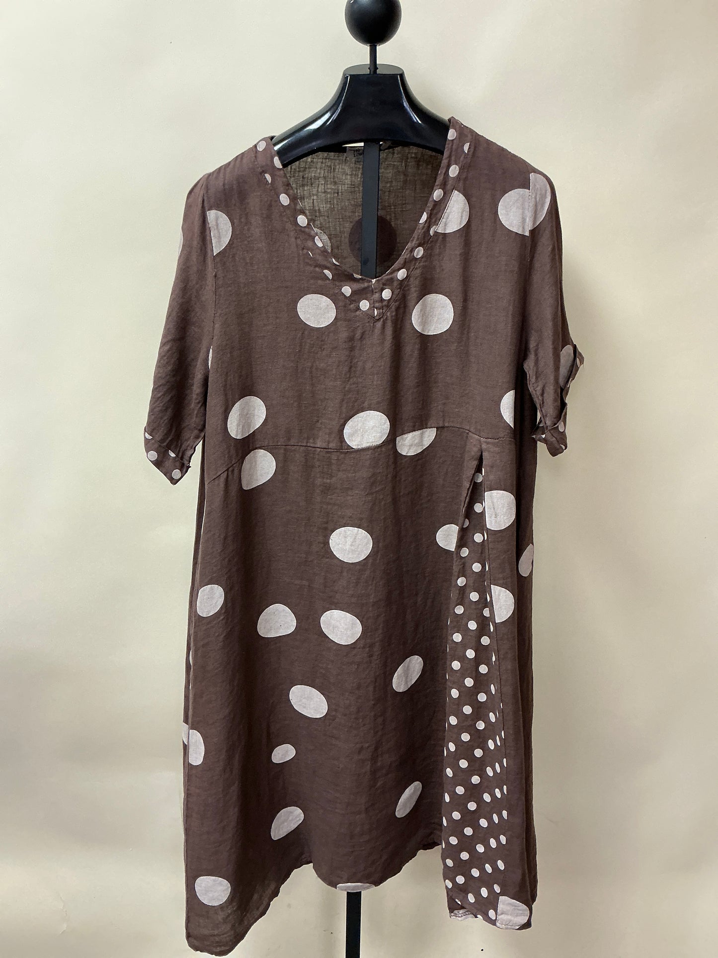 POLKA DOT LINEN DRESS