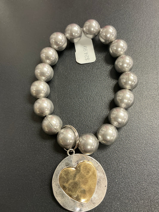 BRACELET-SLV W/HEART