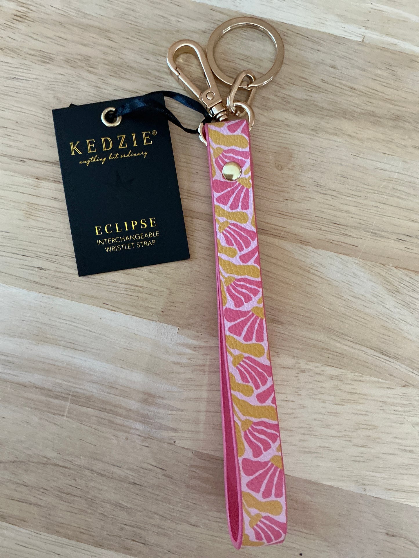 WRISTLET STRAPS