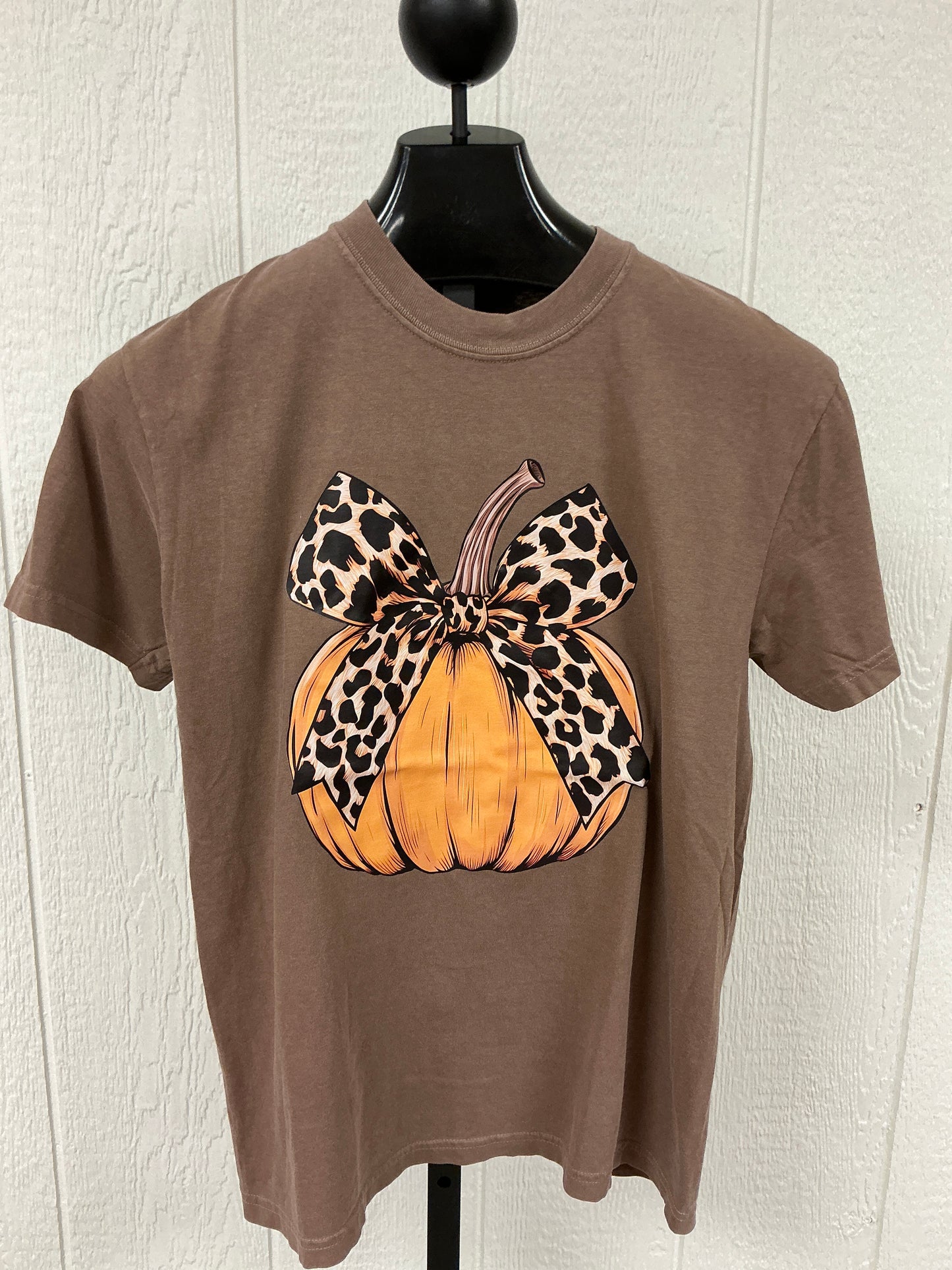 SHORT SLV PUMPKIN/CHEETAH TEE