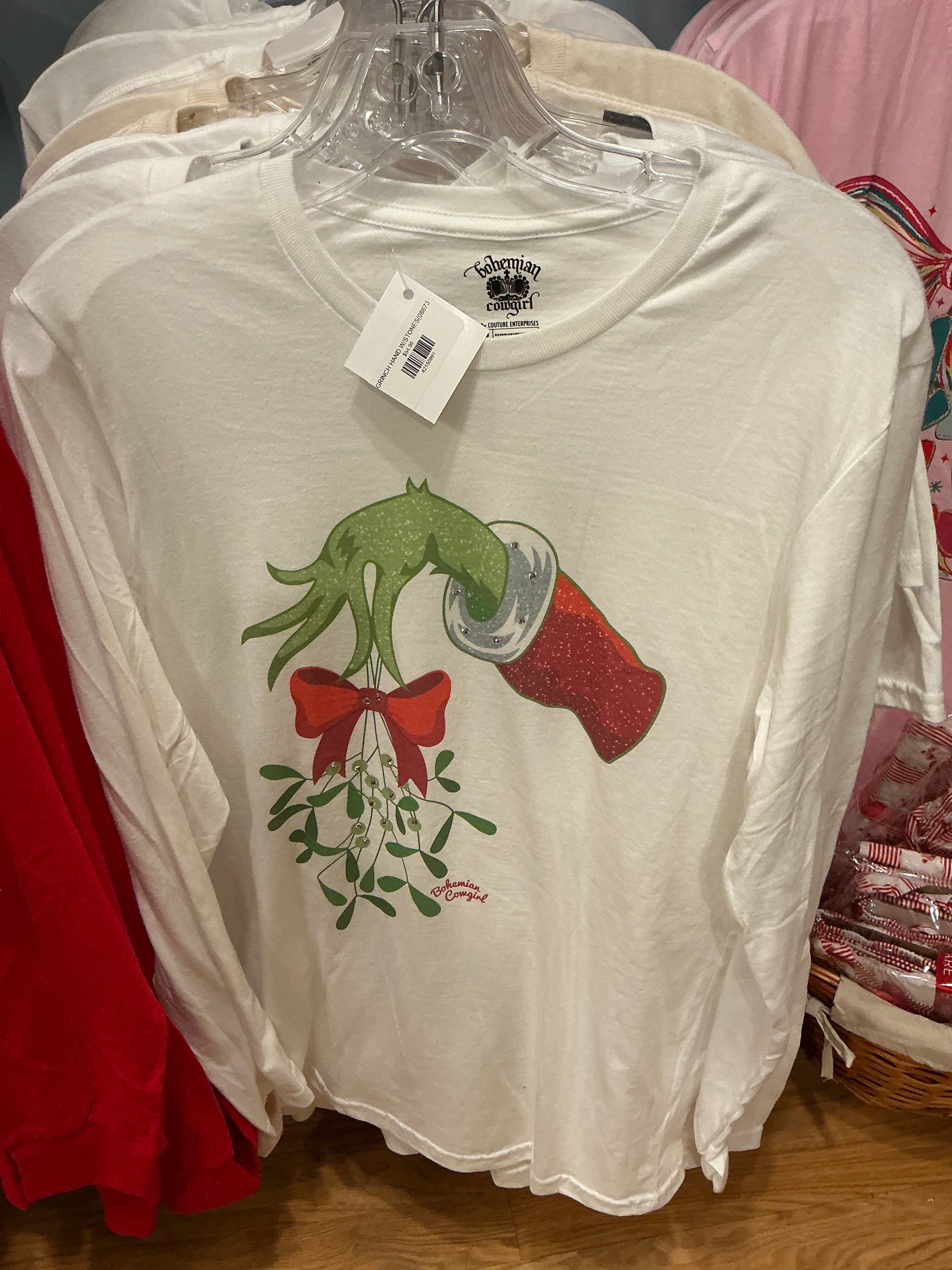 GRINCH HAND W/STONES(08673