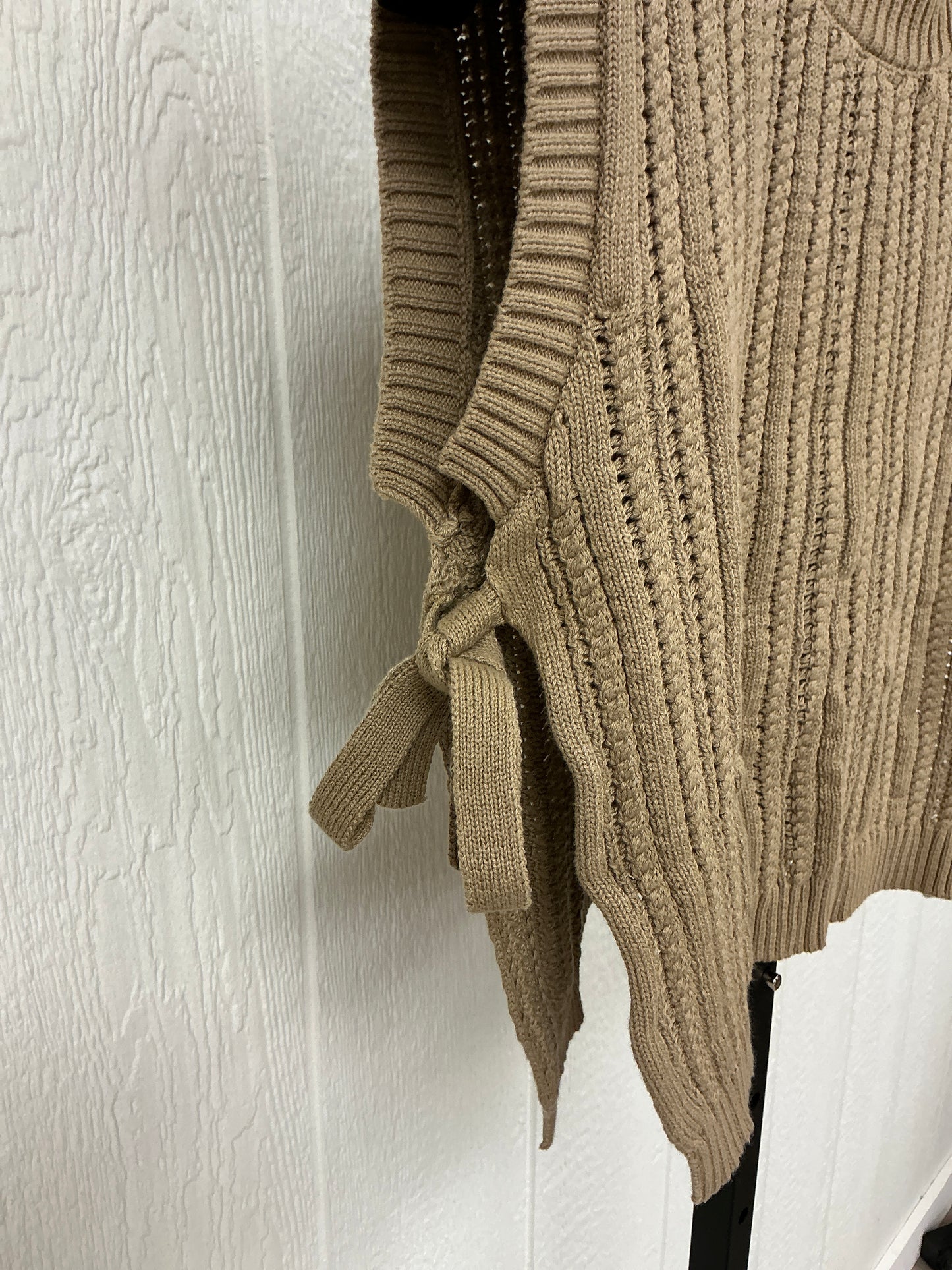 SIDE TIE SWEATER VEST (OSW1068