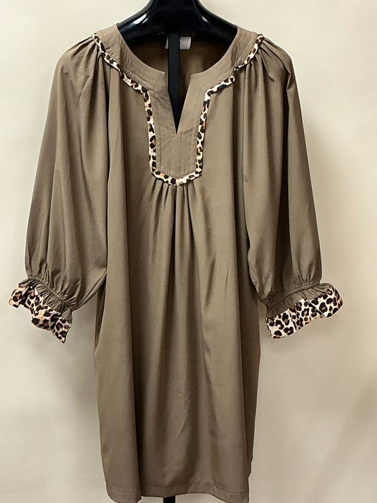 TAUPE SLV W/ANIMAL TRIM