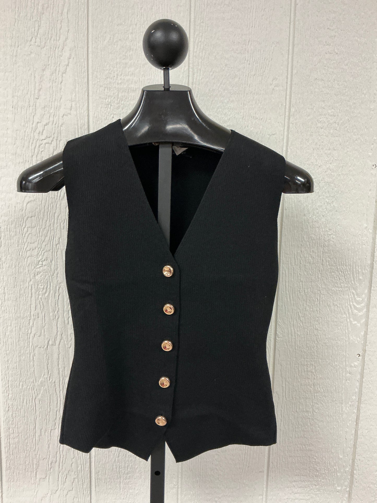 BLK SCULPTED BUTTON VEST