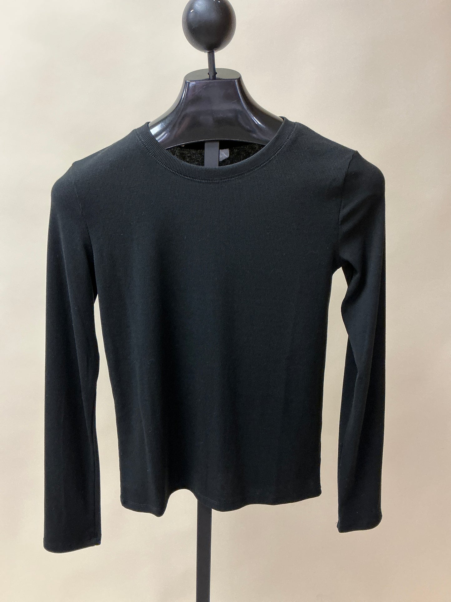 ROUND NECK RIBBED KNIT TOP (WL24-9450