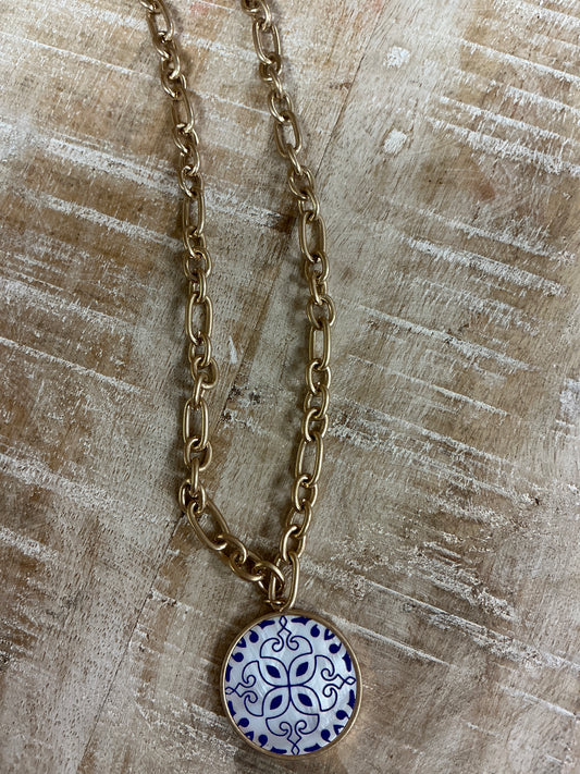 GS BLUE PATTERNED PENDANT NCK