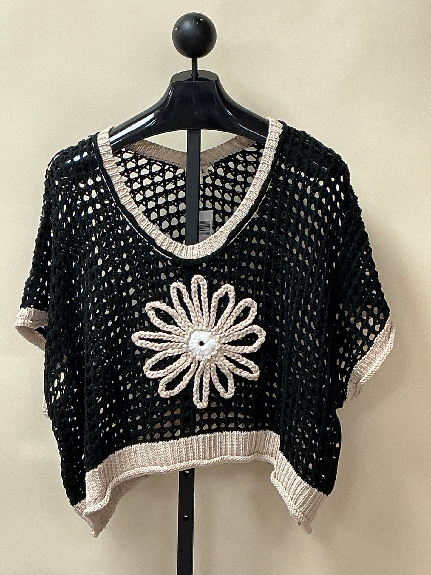 ROUND NCK SLV LESS SWEATER