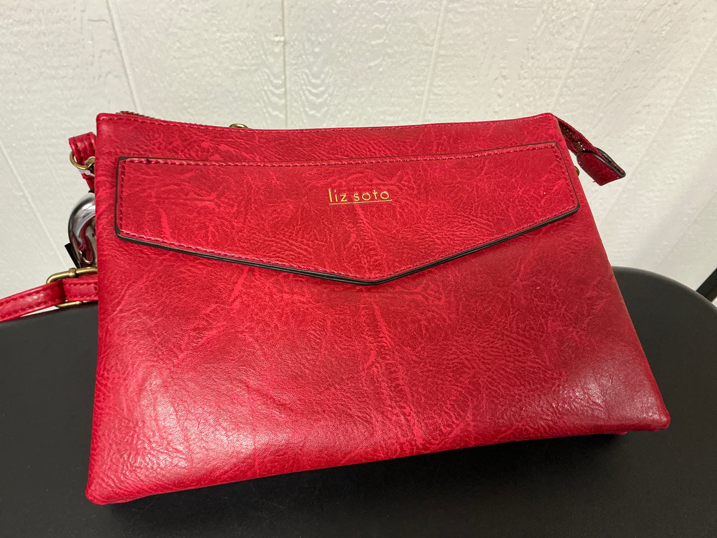 LEXI MED CROSSBODY OR WRISTLET