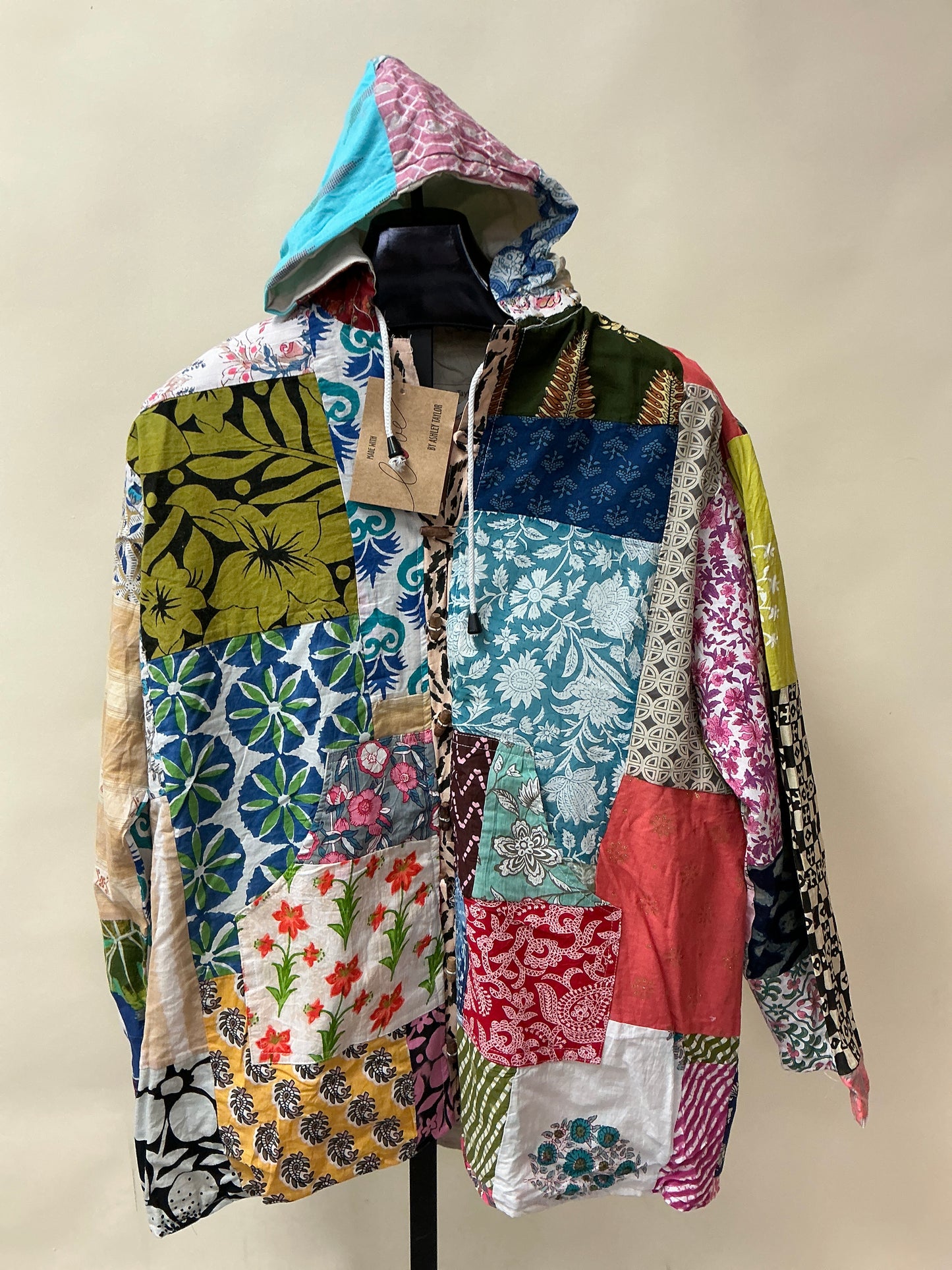 PATCHWORK JKT W/BUTTON CLOSURE