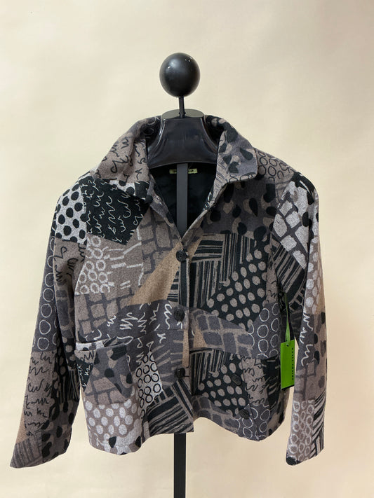 BLACK BUTTON PRINT JKT (TT11532