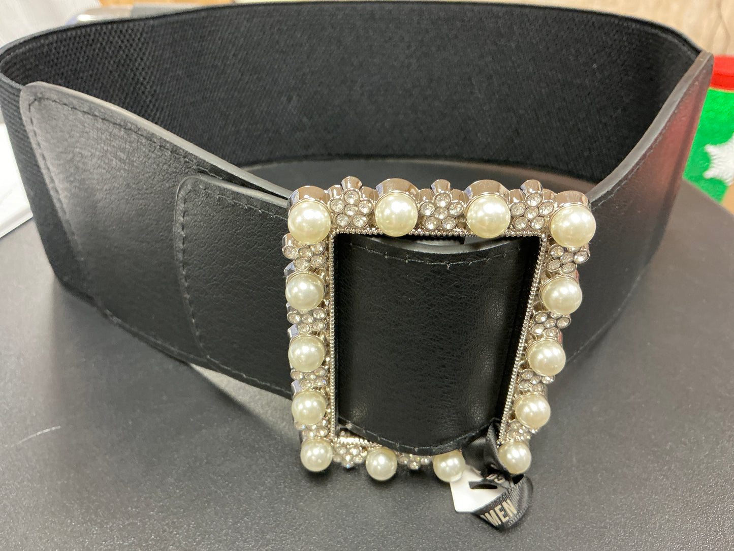 PEARL EMBELLISHED STRECH BELT