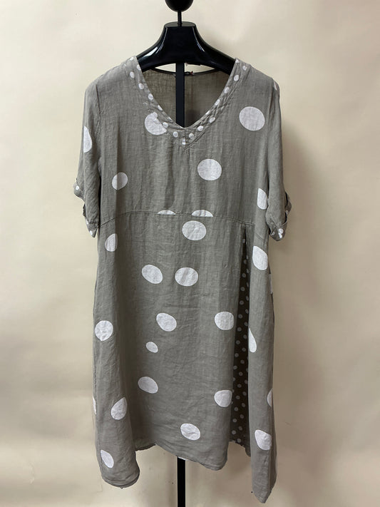 POLKA DOT LINEN DRESS
