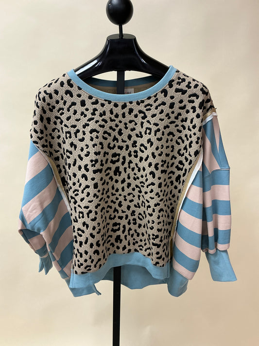 LEOPARD & STRIPE MIXED TOP